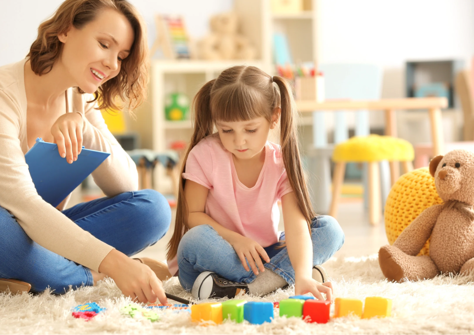 Theraplay Nedir? Çocuğunuzla Bağ Kurmanın Oyun Temelli Yolu