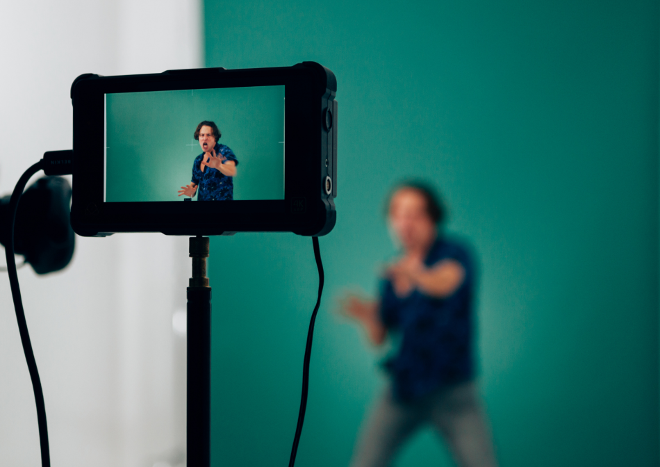 Çocuk Oyuncuların Psikolojik Sağlığı: Set Ortamlarında Koruma ve Destek Yöntemleri