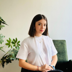 Aslı Yayalar İşgören